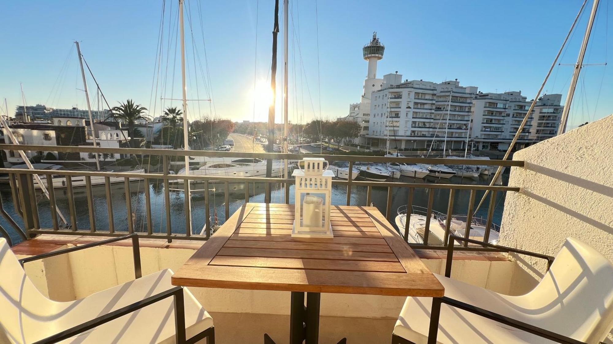 Estudio Frente Al Canal Con Terraza Empuriabrava Exteriér fotografie